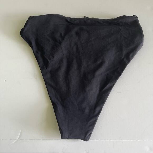 L*Space Nancy Lee Bitsy Bikini Bottom - Picture 9 of 11